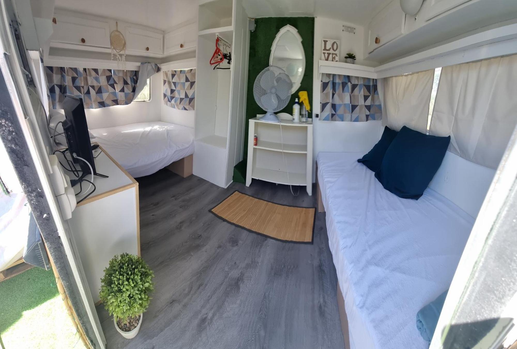 Hotel Le Mazet Poussan Zewnętrze zdjęcie